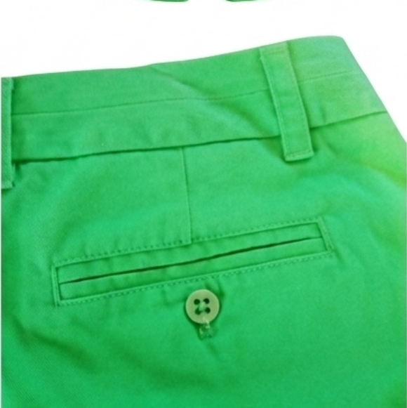 EUC J Crew Chino "Broken-In" Cotton Bermuda Shorts, Bright Green, Size 8 - Picture 5 of 7